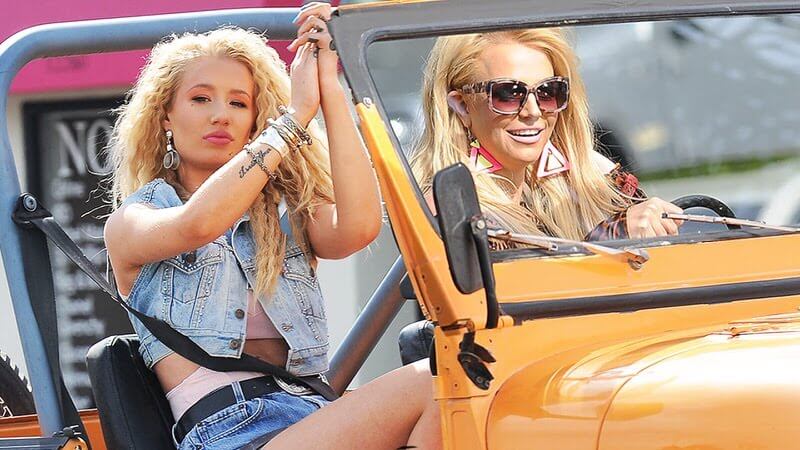 Britney Spears & Iggy Azalea - Pretty Girls：歌詞の日本語和訳