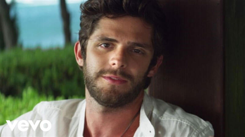 Thomas Rhett「Die A Happy Man」の歌詞を日本語和訳してみた